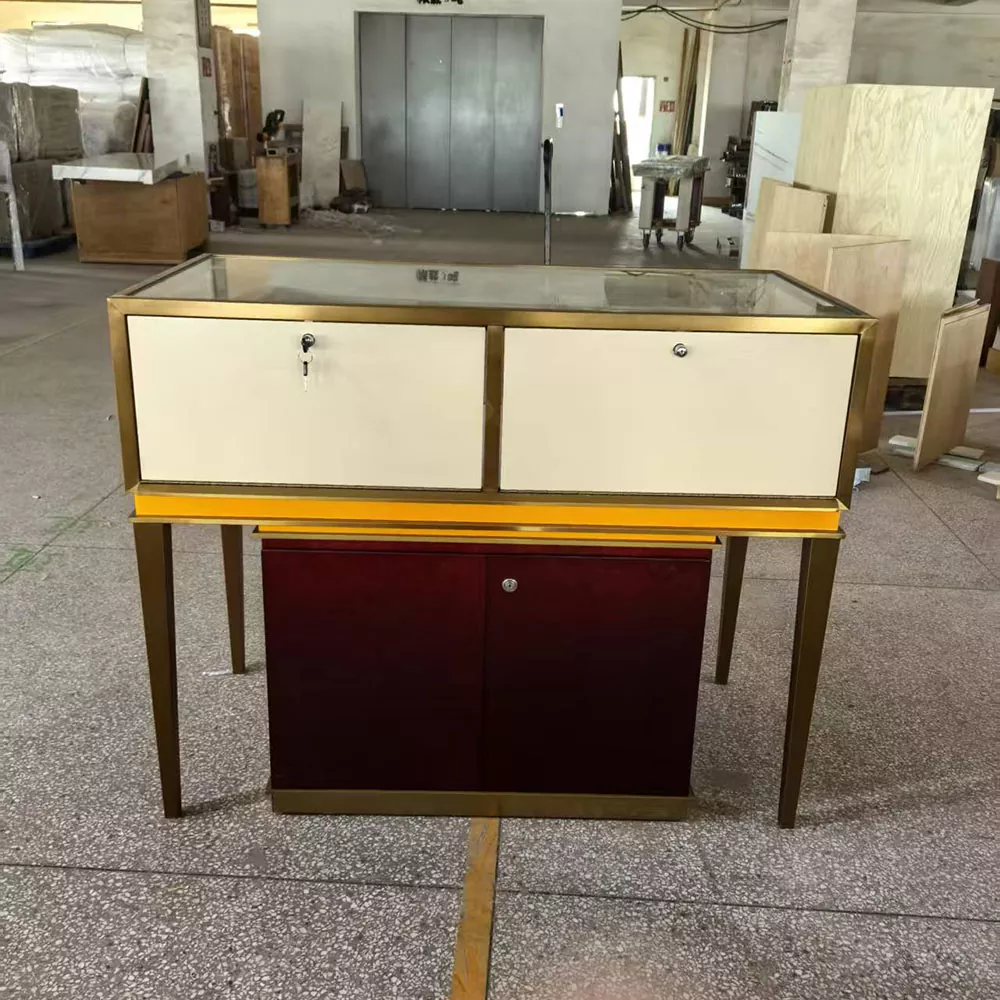 Vitrine de bijoux de tour en acier inoxydable